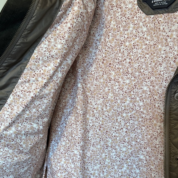 Patagonia Women's Brown Quilted Puffer Jacket - Picture 3 of 4